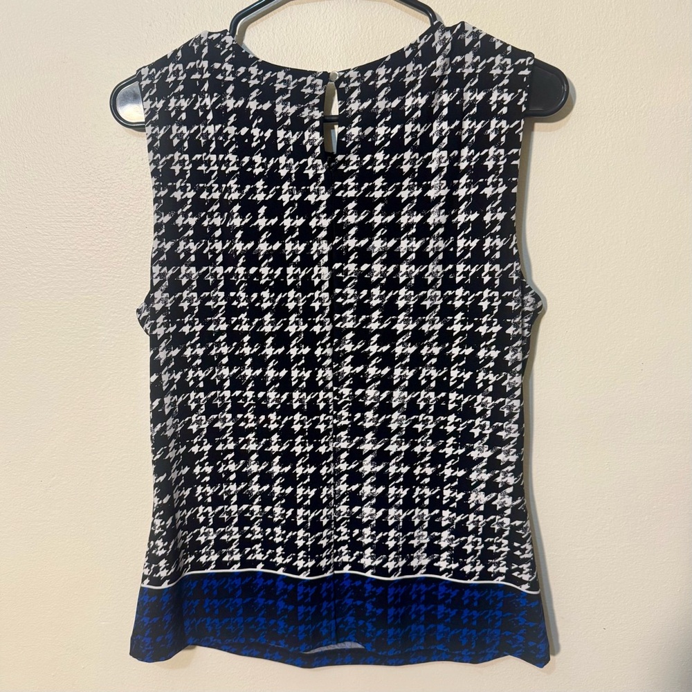 NWOT Calvin Klein Sleeveless Houndstooth Print Top, Size Small - Picture 2 of 3